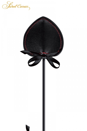 Tapette pique avec pompon rouge - Sweet Caress – Image 2