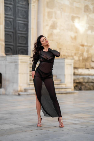 Robe longue transparente V-10679 - Axami – Image 2